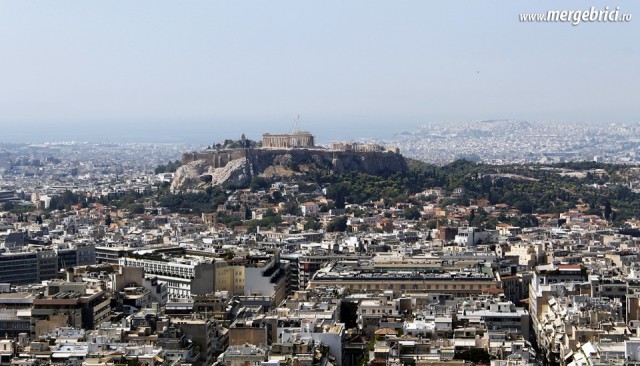 Vedere catre Acropole in Atena